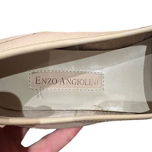 3 for $30! Enzo Angiolini cream flats - Picture 3 of 7